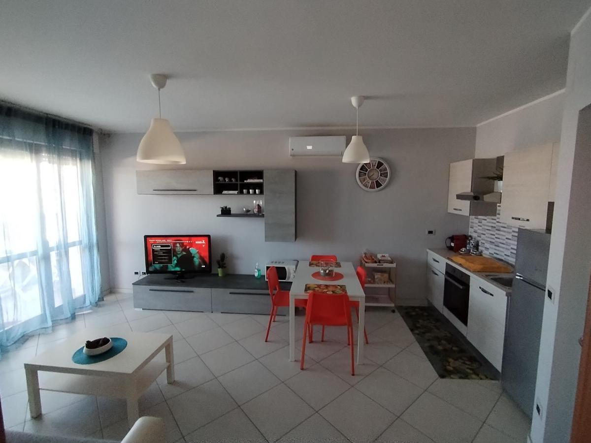 Appartamento Nuovissimo Ad Un Passo Dal Mare Montesilvano Exterior photo